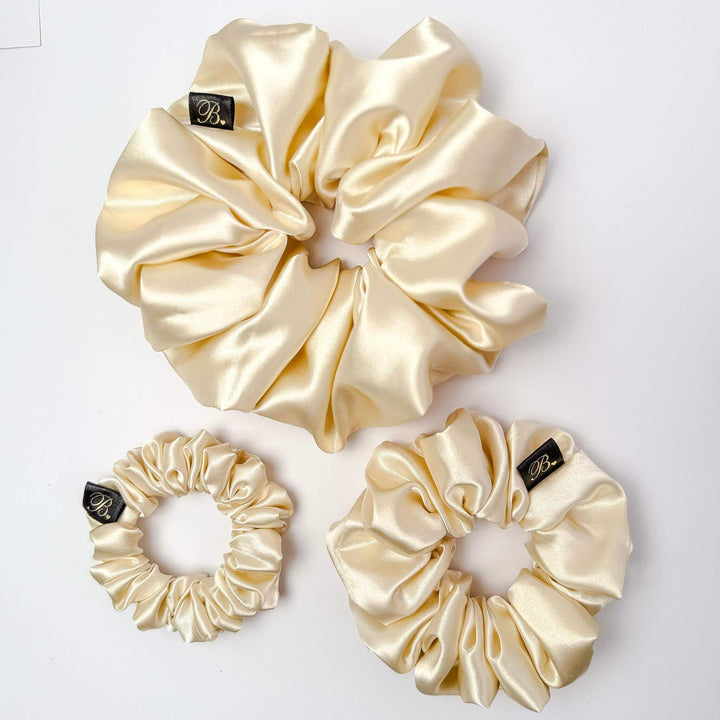Satin Scrunchie in Ivory