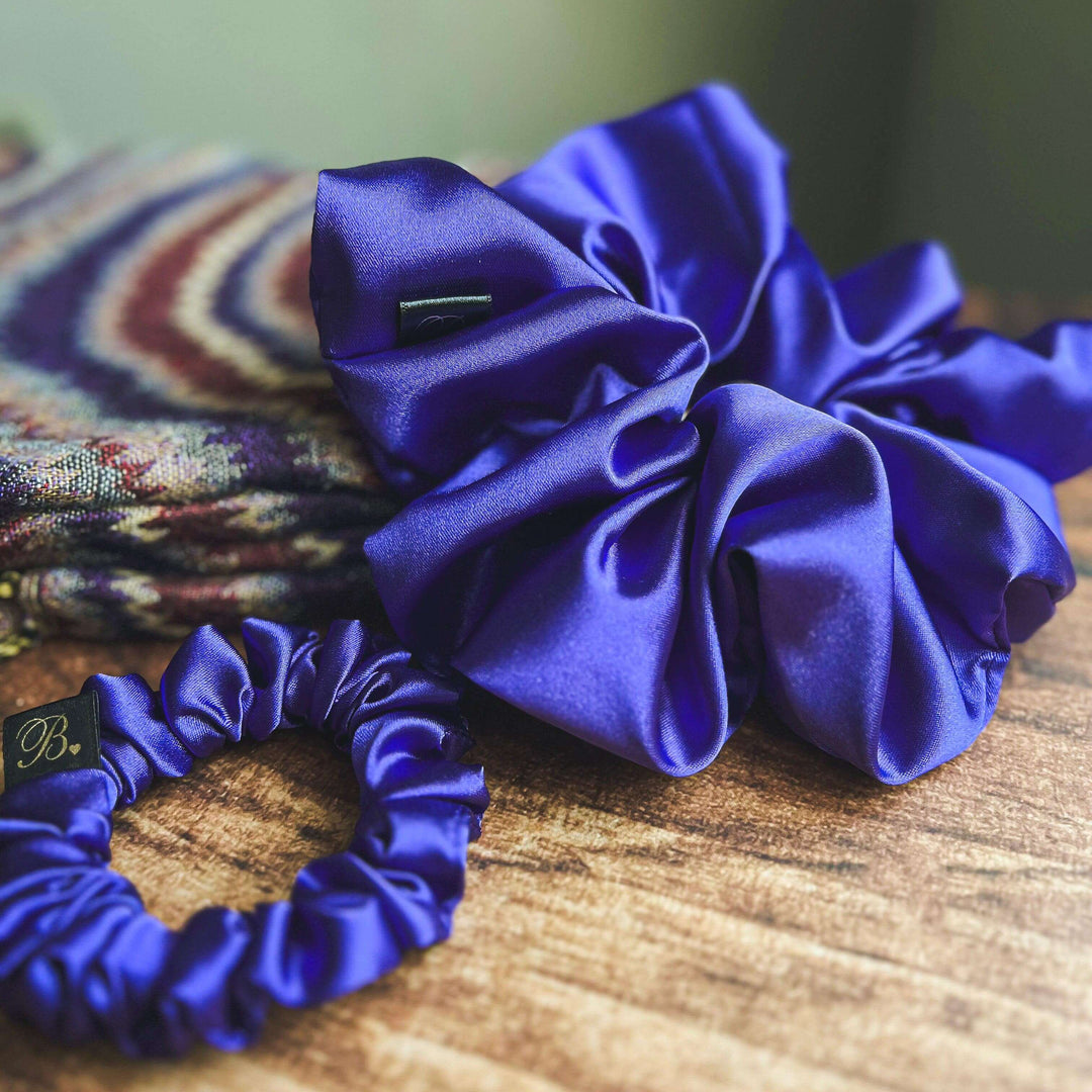 Satin Scrunchie in Violet