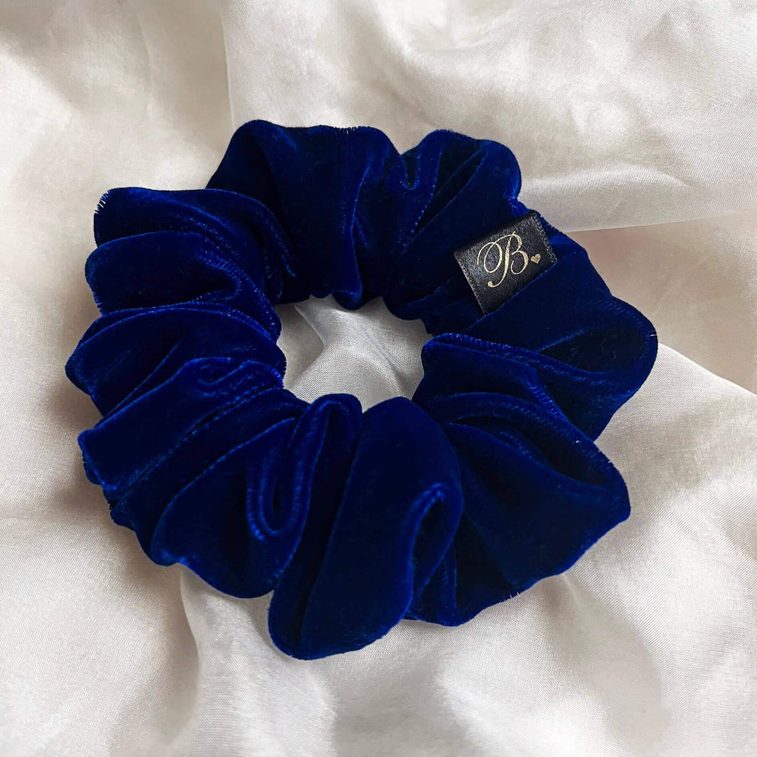 Microvelvet Scrunchie in Blue Velvet