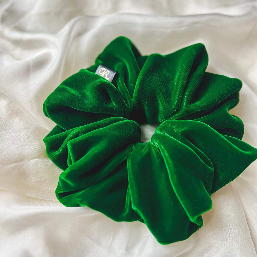 Microvelvet Scrunchie in Green Goddess