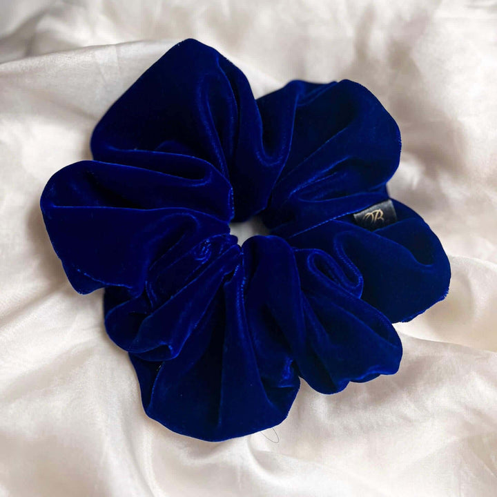 Microvelvet Scrunchie in Blue Velvet