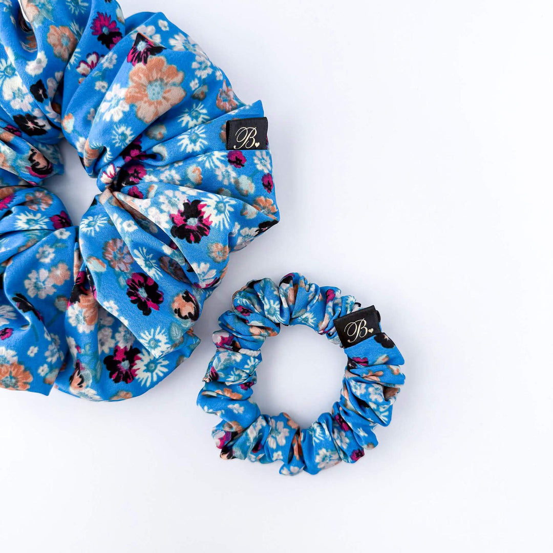 Silky Scrunchie in Azure Floral