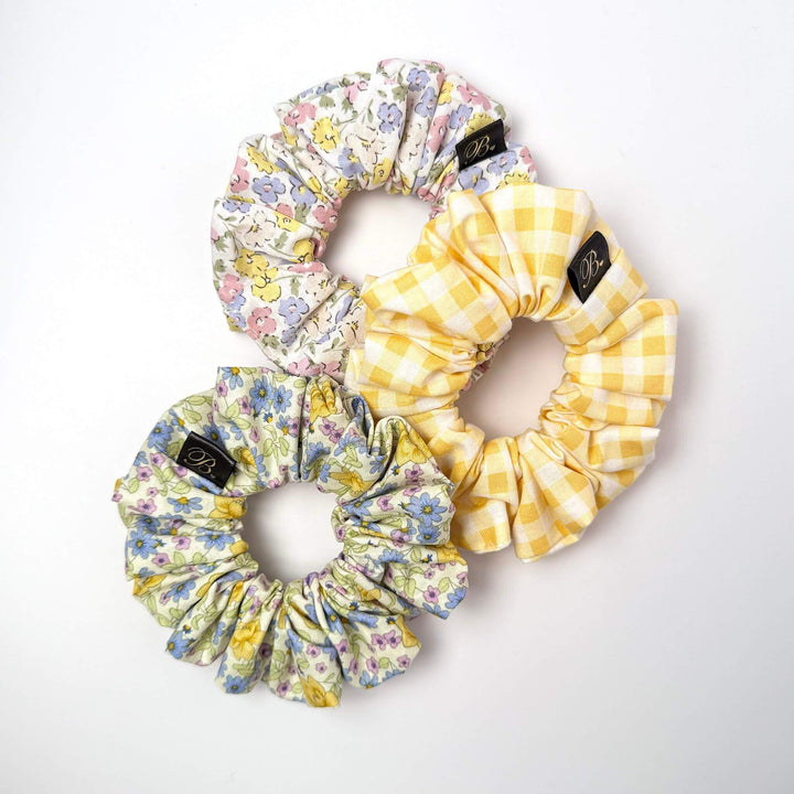 Cotton Scrunchie in Daffodil