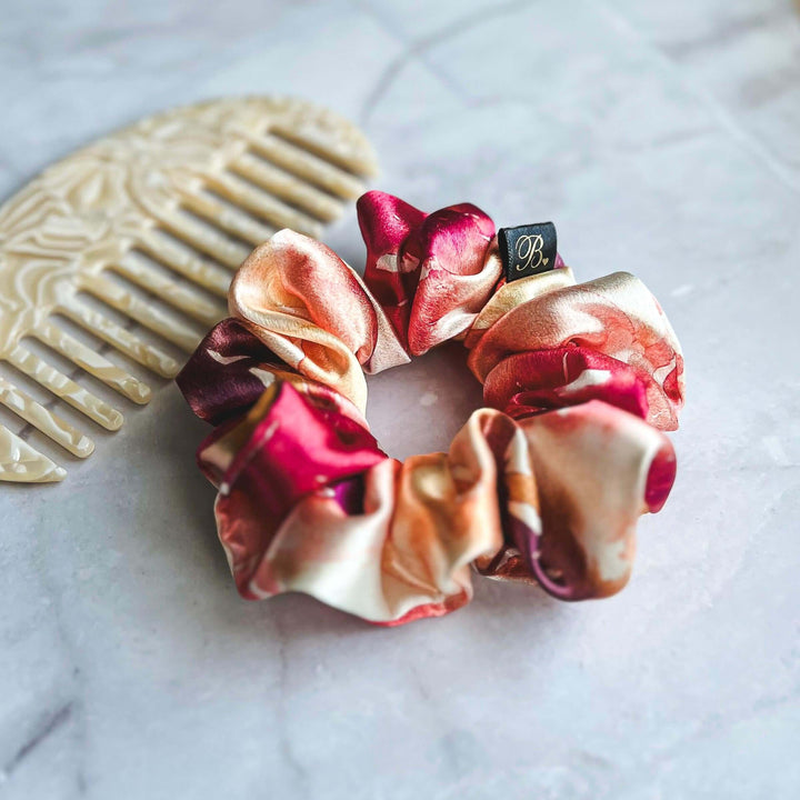 Silky Scrunchie in Peach Sangria