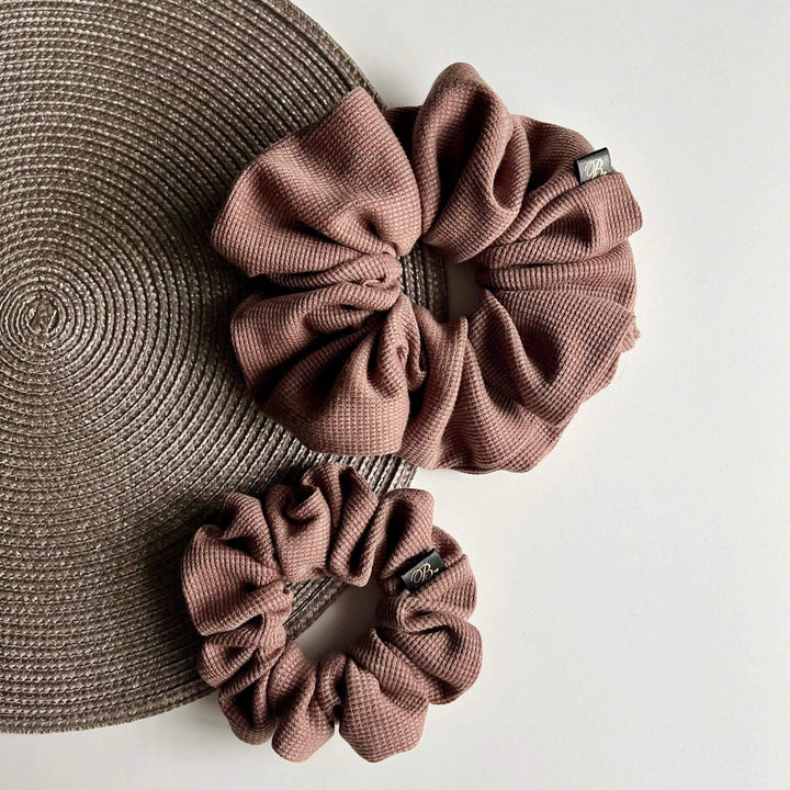 Waffle Scrunchie in Hazelnut