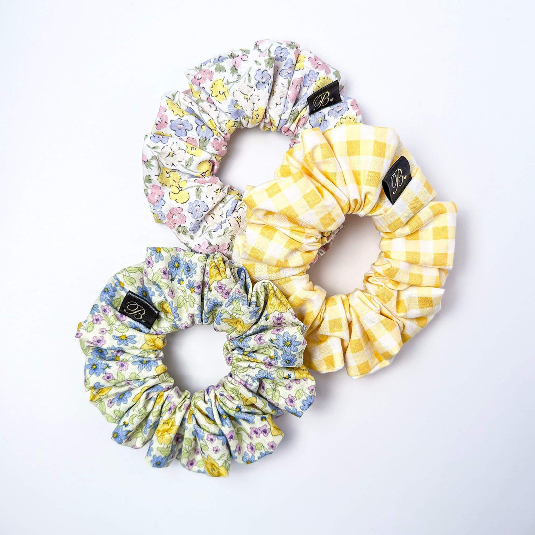 Cotton Scrunchie in Yellow Gingham