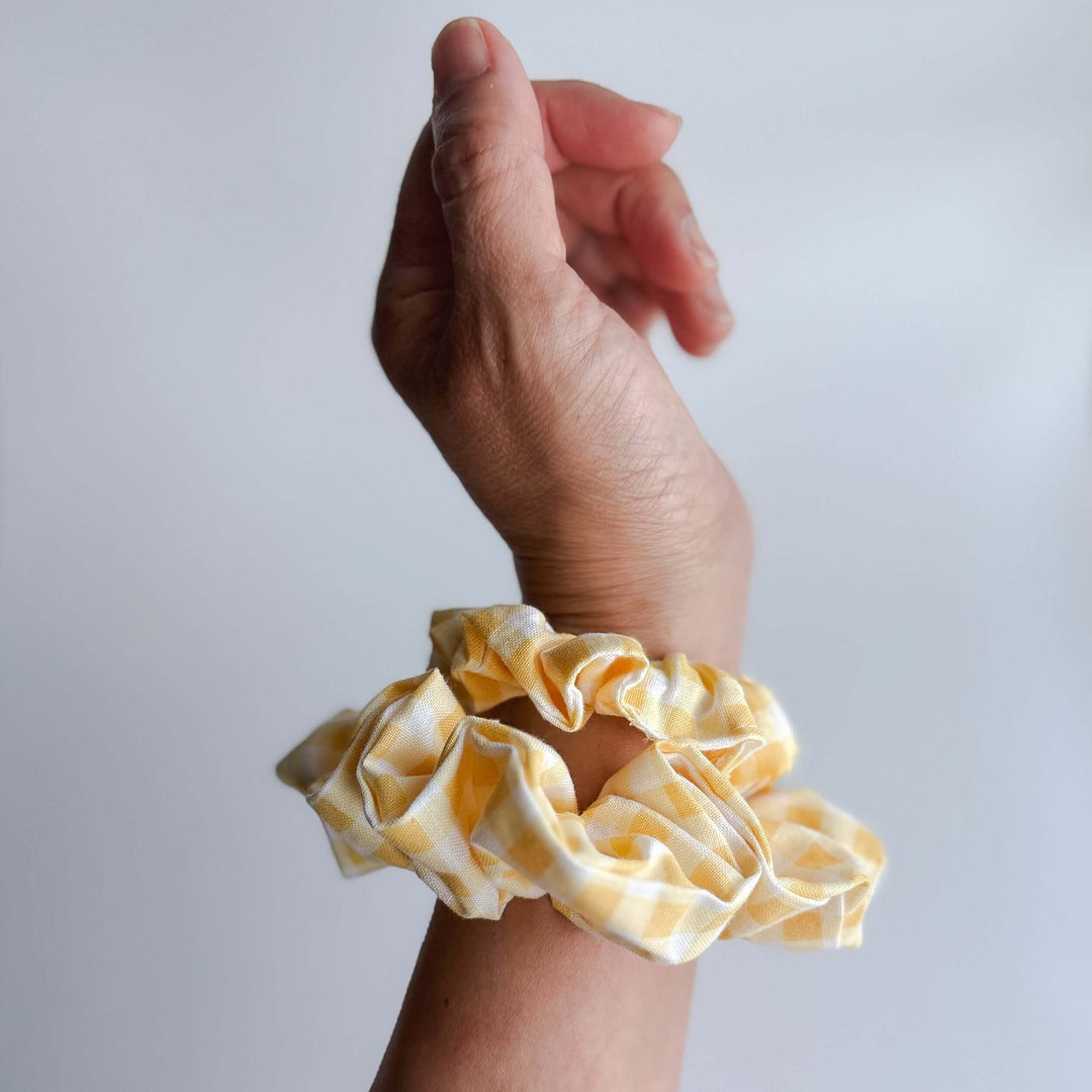 Cotton Scrunchie in Yellow Gingham