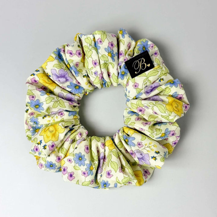 Cotton Scrunchie in Daffodil