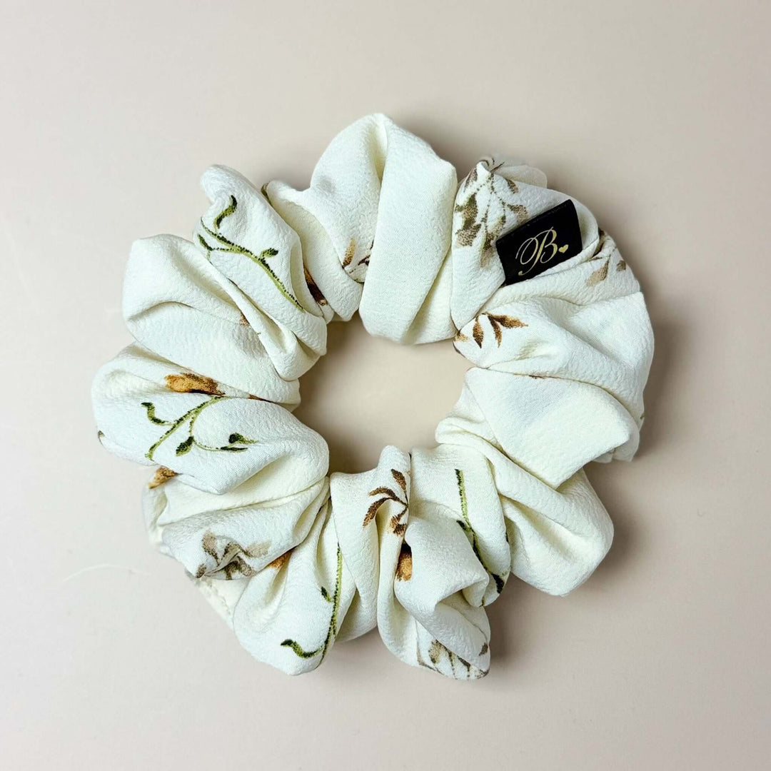 Silky Scrunchie in Fawn