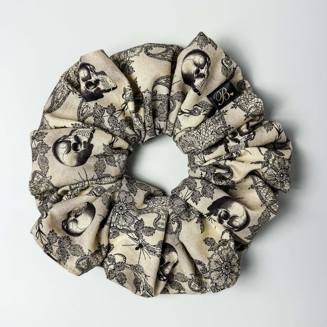 XL Cotton Scrunchie in Skulls & Lace