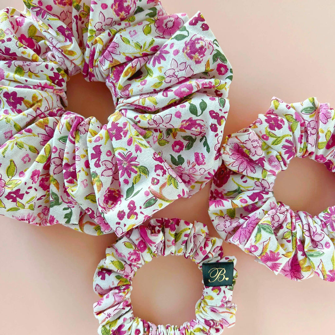 Cotton Scrunchie in Garden Party