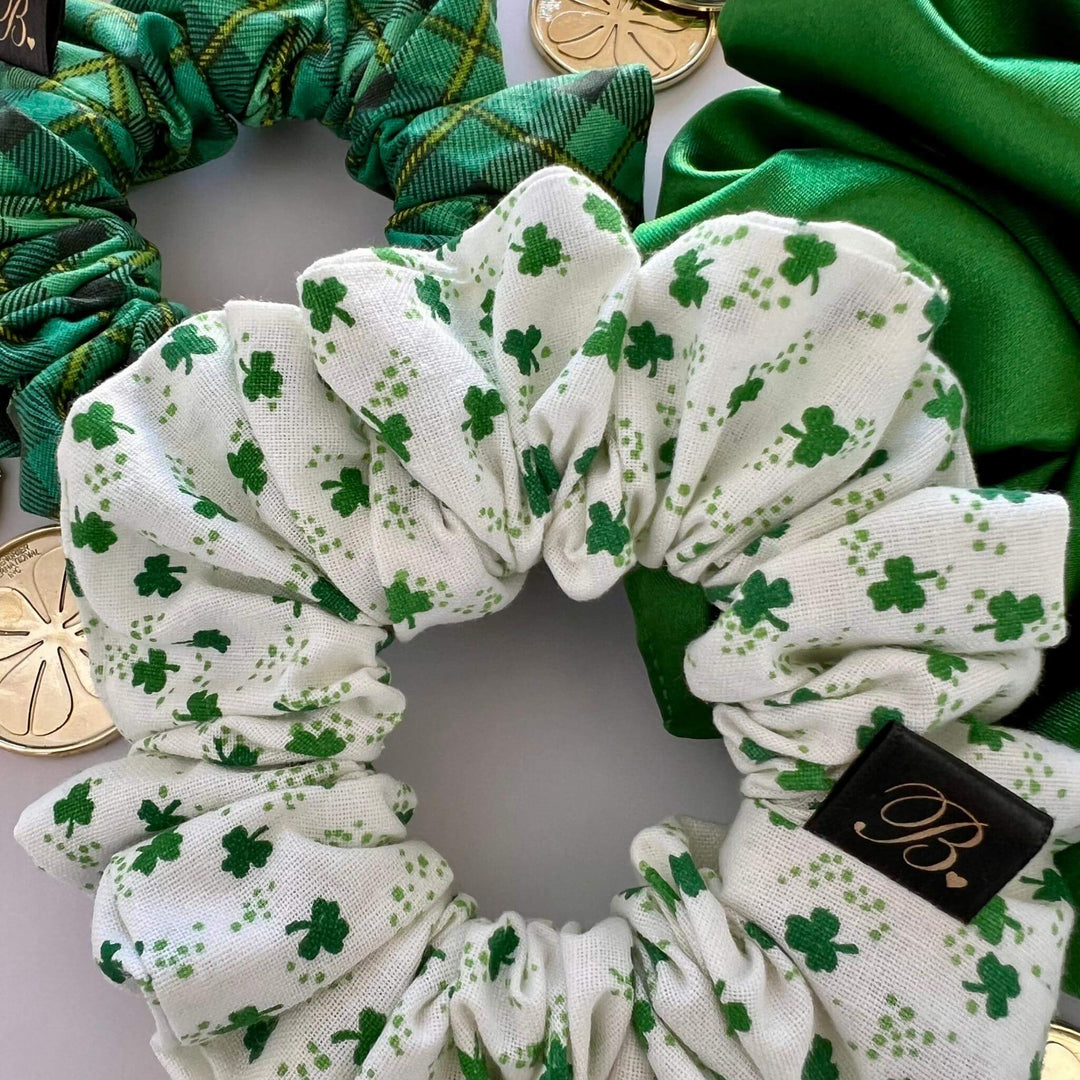 Cotton Scrunchie in Lucky Clover