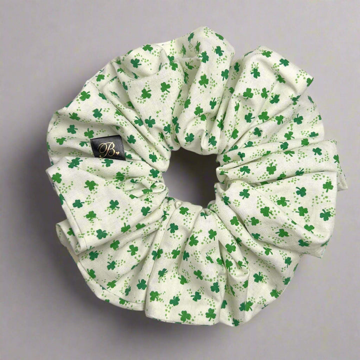 Cotton Scrunchie in Lucky Clover