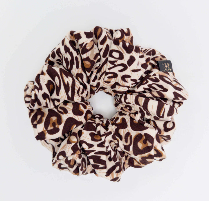 Active Scrunchie in Leopard