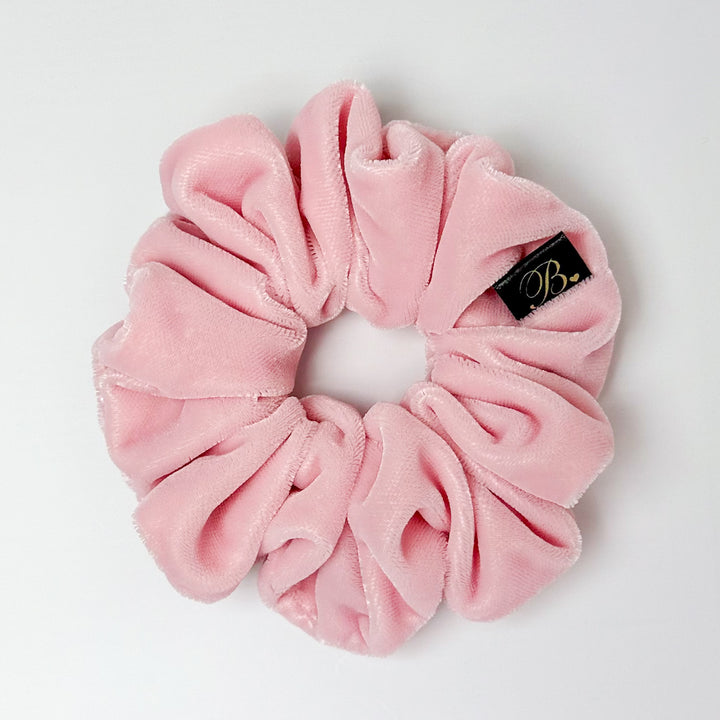 Plush Velvet Scrunchie in Pink Cloud