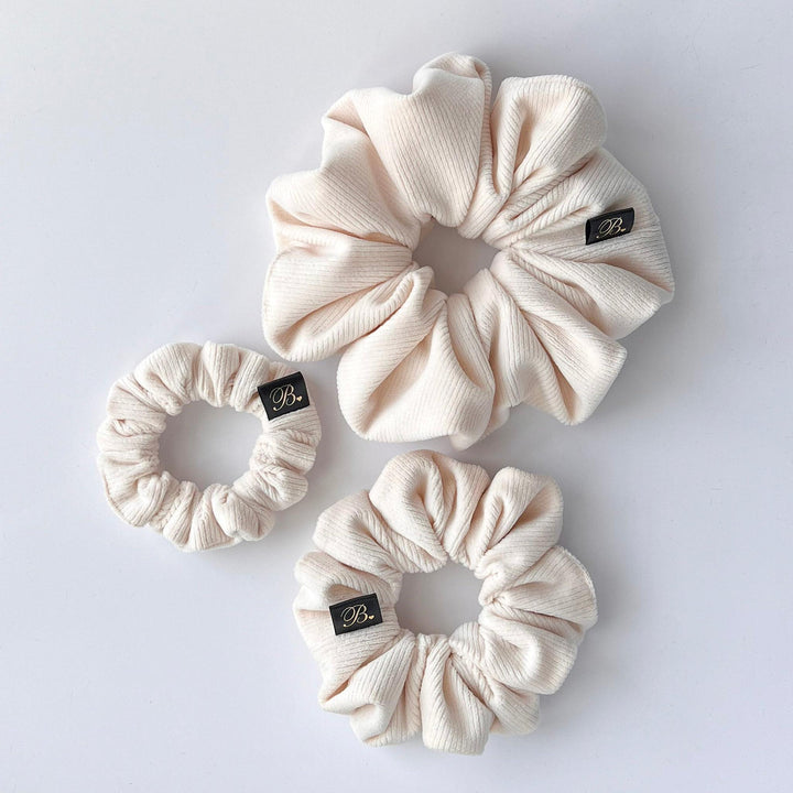 Soft Ribbed Scrunchie in Cream