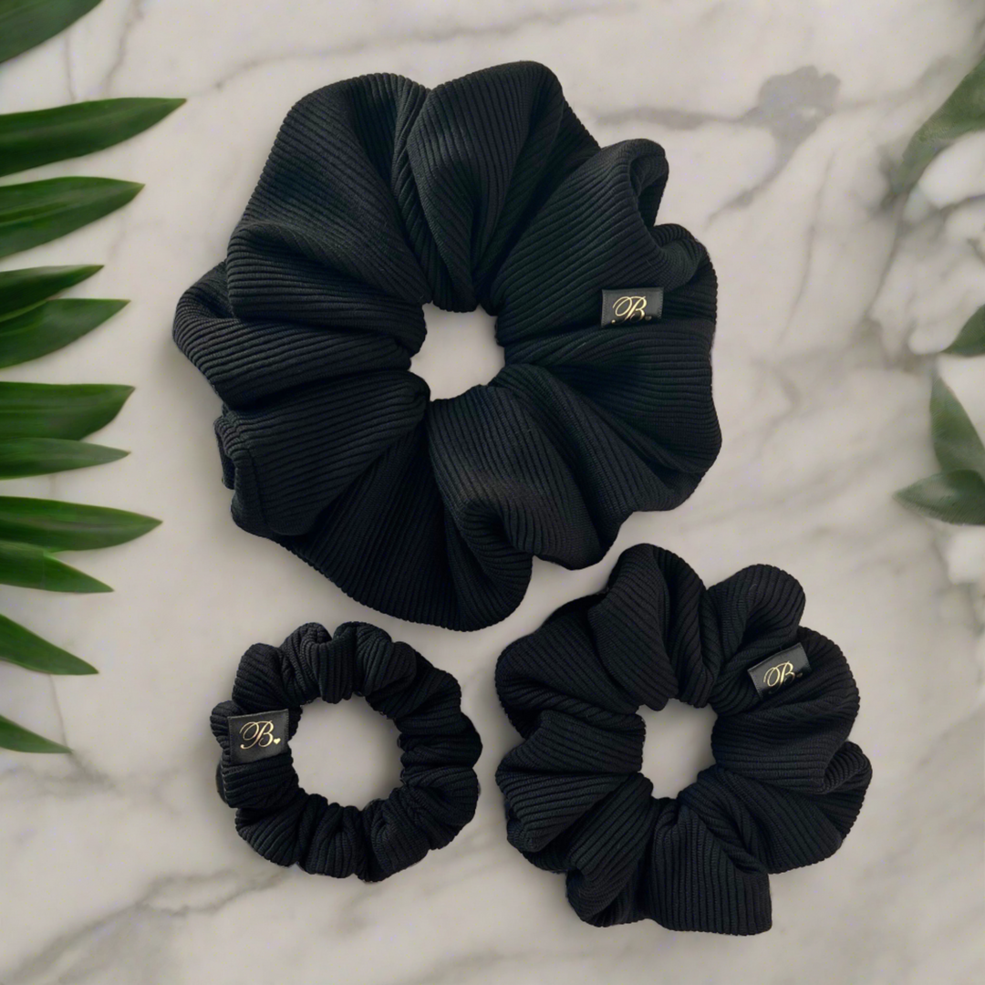 Sabrina XL Performance Knit Scrunchie