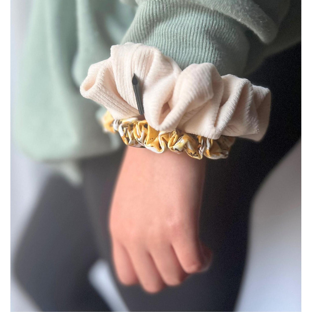 Soft Ribbed Scrunchie in Cream