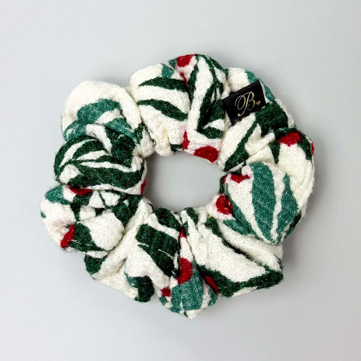 Waffle Scrunchie in Holly