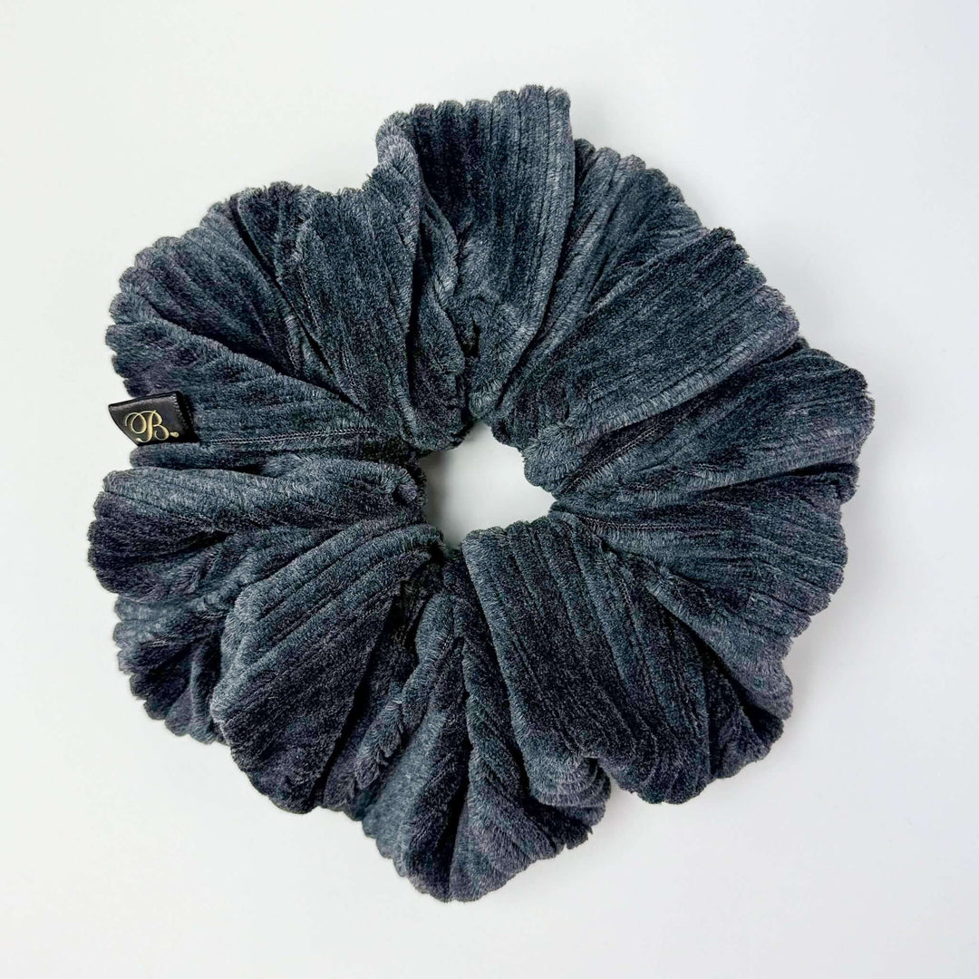 Velvet Ribbed Scrunchie in Charcoal