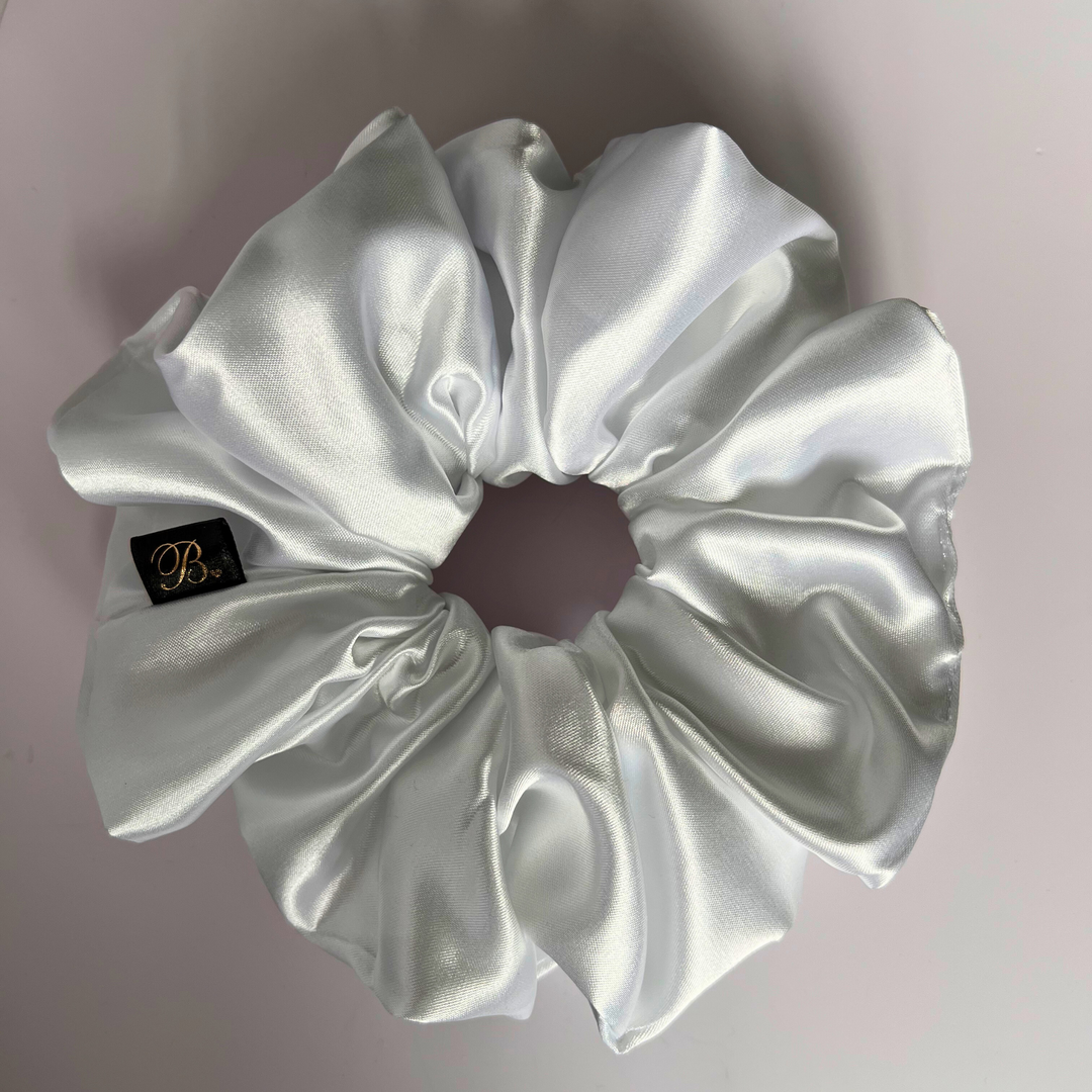 Pearl XL Scrunchie