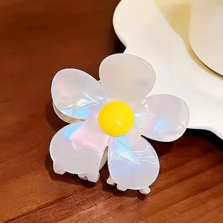 Daisy Hair Claw Clip